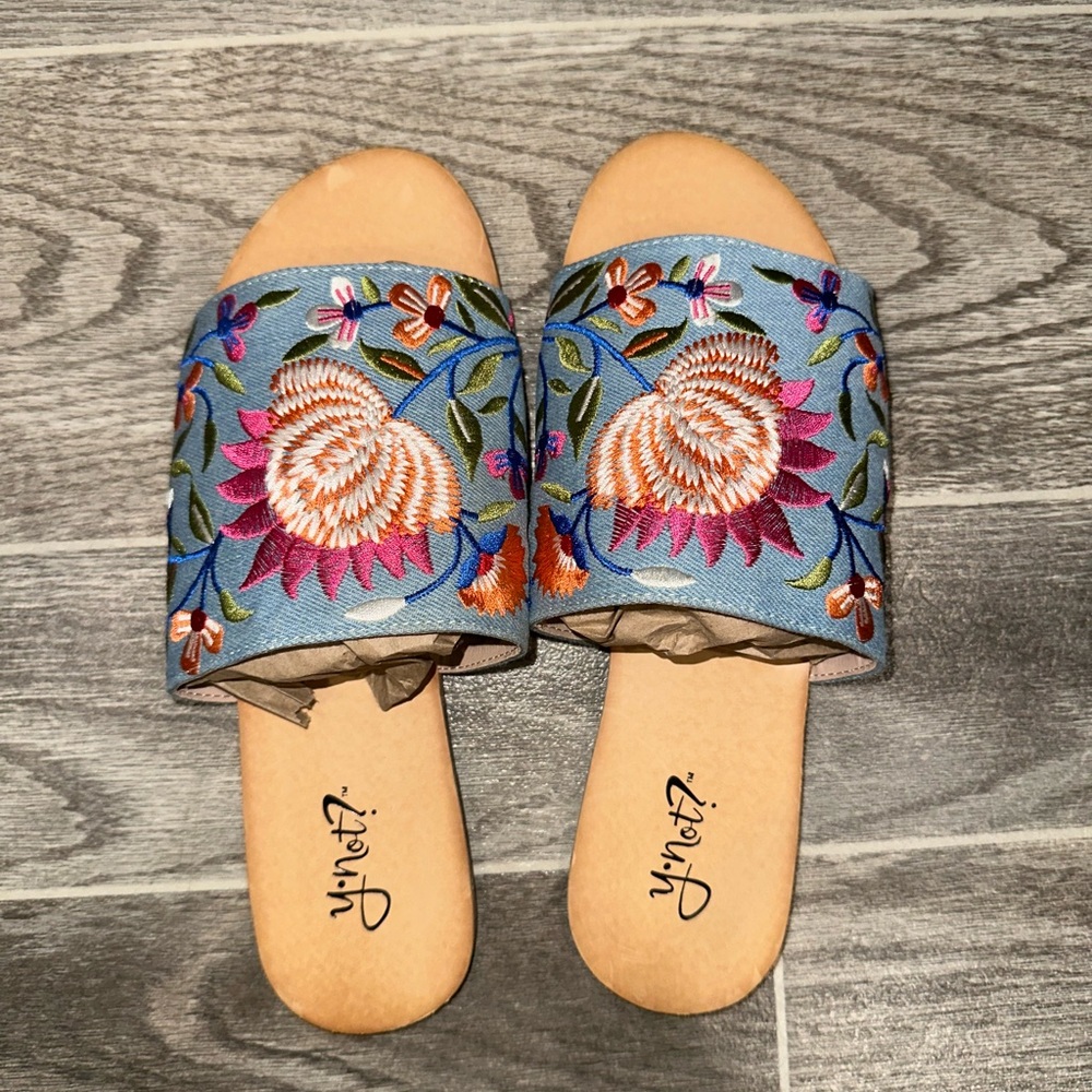 Women's Embroidered Slide Sandals - Blue and Tan